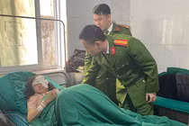 Kịp thời đưa thai phụ ở Tuyên Quang bị đá lăn trúng người đi cấp cứu