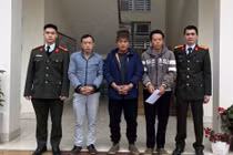 Bắt khẩn cấp 3 đối tượng tàng trữ trái phép vũ khí quân dụng ở Cao Bằng