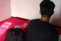 Thiếu niên 16 tuổi bị kẻ giả mạo Công an thao túng tâm lý để 'bắt cóc online'