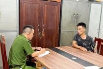 Tạm giữ hình sự đối tượng dùng dao khống chế cô gái ở Phú Thọ