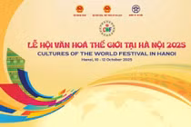 Lễ hội Văn hóa thế giới – Chung tay cùng đồng bào vùng lũ lụt 