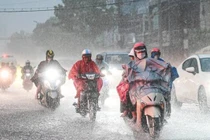 Bão số 8 vào Trung Quốc giật cấp 11, có gây mưa cho đất liền nước ta?