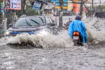 Bão số 3 Wipha gần như ít di chuyển, cảnh báo mưa lớn diện rộng