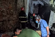 Hiện trường vụ cháy nhà ở phố Kim Hoa, 5 người tử vong