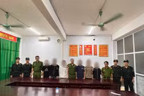 Nhóm thanh thiếu niên gây rối, chém vào xe máy người đi đường tại Tuyên Quang