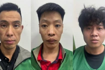 Triệt phá loạt ổ mại dâm trá hình karaoke, nhà nghỉ "chui" ở Hà Nội