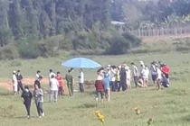 Vết máu trên ống tay áo tố tội ác mẹ kế giết con chồng