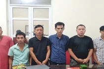 Tụ tập đánh bạc tại nhà, 6 đối tượng bị bắt giữ ở Hà Nội