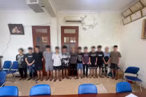 Bắt nhóm đối tượng chặn đánh người đi đường, cướp tài sản