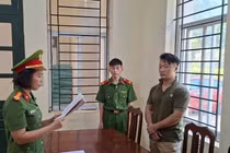 Tài xế có nồng độ cồn, đi sai phần đường đâm 2 người tử vong