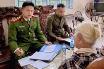 Cụ bà ở Hà Nội suýt mất 80 triệu đồng cho kẻ giả danh Công an