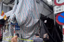 Hai người thương vong khi đi qua ngôi nhà đang tháo dỡ ở Hà Nội