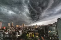 Chiều tối 2/6, khu vực Bắc Bộ có nơi mưa to đến rất to