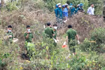 Người phụ nữ chết thảm dưới chân núi và cuộc vây bắt gã 'người rừng' kỳ dị