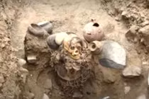 Phát hiện xác ướp Inca ngàn năm ngồi gục đầu gây chấn động