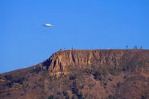 Lộ căn cứ bí mật người ngoài hành tinh ẩn sâu lòng đất Mỹ?