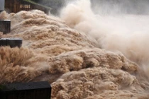 Thủy điện Sông Ba Hạ giảm xả lũ: Cảnh báo ngập lụt ở Phú Yên