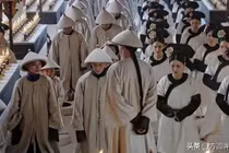 Càn Long băng hà, Hòa Thân kinh sợ nhất điều gì?