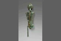 Bộ xương ma quái hé lộ bữa tiệc 'lạ' 2.000 năm trước