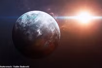 Phát hiện thiên thể khổng lồ mới ở rìa Hệ Mặt trời