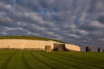 Mộ cổ 5.000 tuổi ở Ireland hé lộ sự thật "vị vua thần thánh"