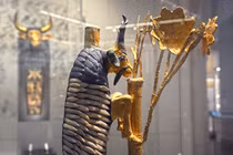 Giải mã tượng vàng 4.500 tuổi, hé lộ bí ẩn văn minh Lưỡng Hà