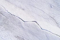 Tuyên bố sốc vết nứt trên băng có thể thay đổi hoàn toàn khí hậu Bắc Cực 