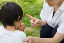 3 điều cha mẹ có EQ thấp thường làm ảnh hưởng đến trẻ