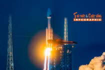 [INFOGRAPHIC] Những kỷ lục của Trung Quốc về du hành vũ trụ năm 2025 