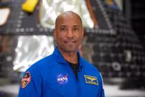 Sứ mệnh Artemis II, lần đầu tiên có phi hành gia da màu bay tới Mặt trăng 