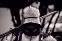 Bí mật khó tin về hộp sọ cực dài của hiệp sĩ Trung cổ