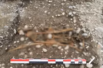 Tìm thấy ít nhất 32 bộ hài cốt ở Pháp chứa sự thật rùng rợn