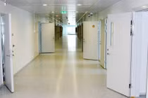 Nhà tù 'độc lạ' nhất thế giới, không có phòng giam song sắt