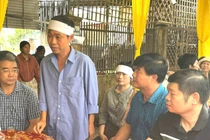 Hoàn cảnh xót xa của 'bé trai mở cửa cứu bạn' ở Đắk Lắk