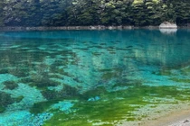 Điều thú vị về hồ nước trong xanh nhất thế giới