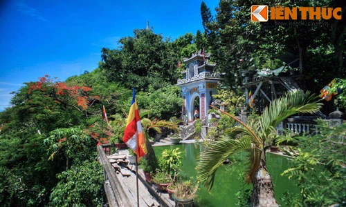 Vẻ huyền bí mê hoặc của chùa Linh Ứng - Ngũ Hành Sơn