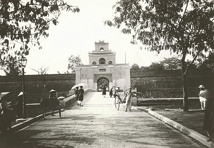 Loạt ảnh quý giá về Cố đô Huế những năm 1919-1926