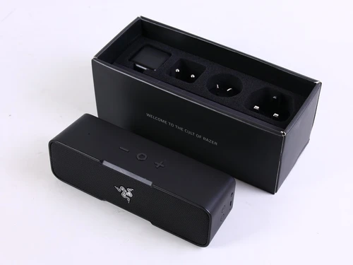 Cận cảnh loa di động Razer Leviathan Mini vừa lên kệ
