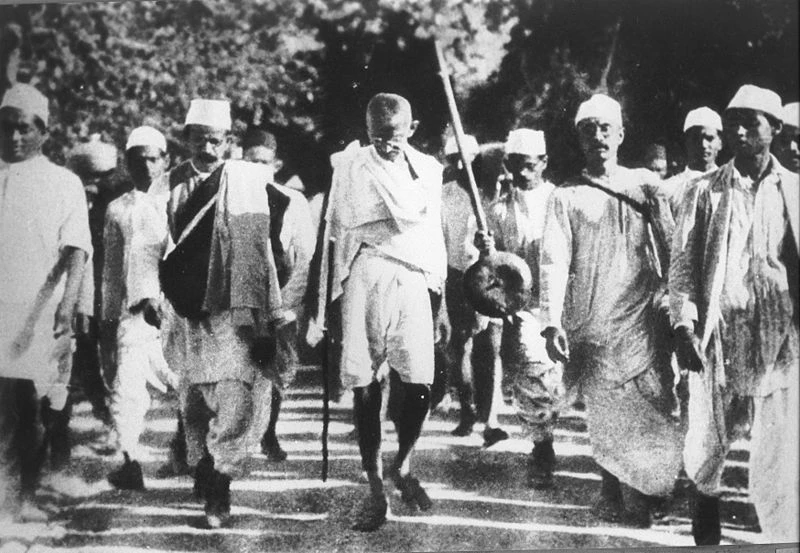 Cuộc Tuần hành muối làm rung chuyển toàn Ấn Độ năm 1930