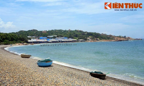 Những điều độc đáo chỉ có ở bãi biển Cổ Thạch