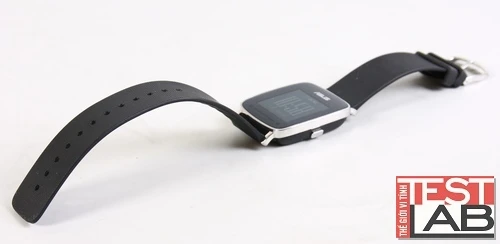 Cận cảnh smartwatch Asus VivoWatch với pin dùng 10 ngày