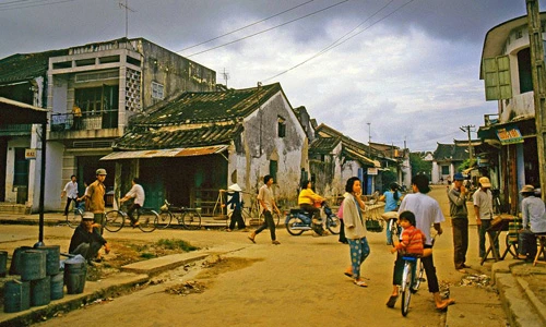 Ảnh khó quên về Huế, Đà Nẵng, Hội An những năm 1989-1990 