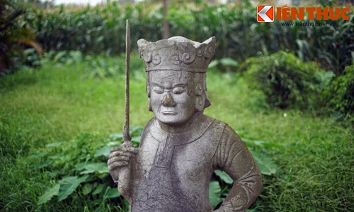 Tuyệt tác lăng mộ đá cổ đẹp nhất đất Hà Tây cũ