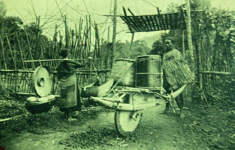 Thổn thức bộ ảnh để đời về Việt Nam hơn 100 năm trước