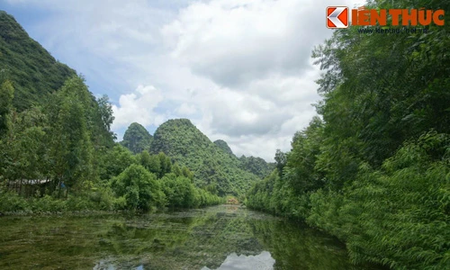 Ngẩn ngơ vẻ đẹp nguyên sơ của chùa Hương trước mùa lễ hội