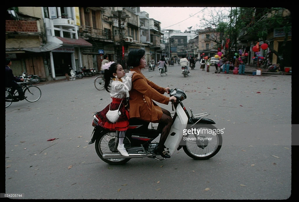 Loạt ảnh hiếm có khó tìm về Việt Nam năm 1994 (2)