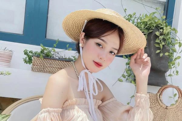 Hoa khôi 1,76 m từng bị mỉa mai vào chung kết Hoa hậu VN