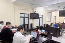 Buôn bán hàng cấm, hai vợ chồng lĩnh 33 tháng tù