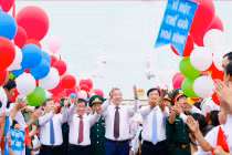Tổng Bí thư, Chủ tịch nước Tô Lâm dự Lễ Thượng cờ "Thống nhất non sông"