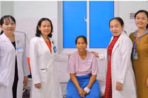 Cứu sống hai mẹ con sản phụ bị vỡ tử cung ở Vĩnh Long